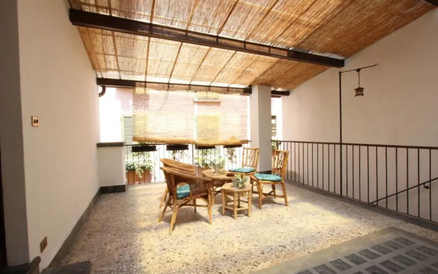 Straus Apartment Center Town