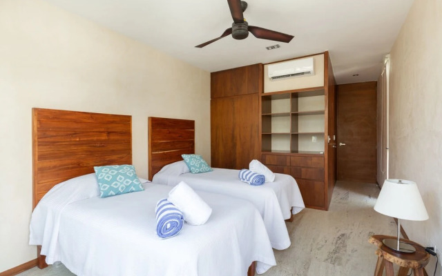 Bungalos Luxury B209 By Lockey