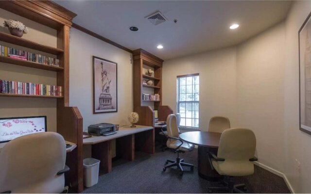 Global Luxury Suites at Cherry Hill