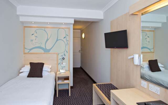 Bedford Hotel