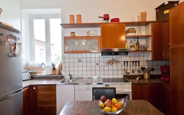 Stylish Apartment Momarik