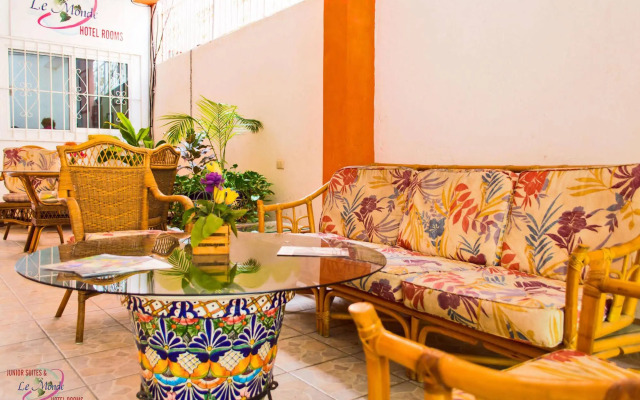HOTEL Le Monde
