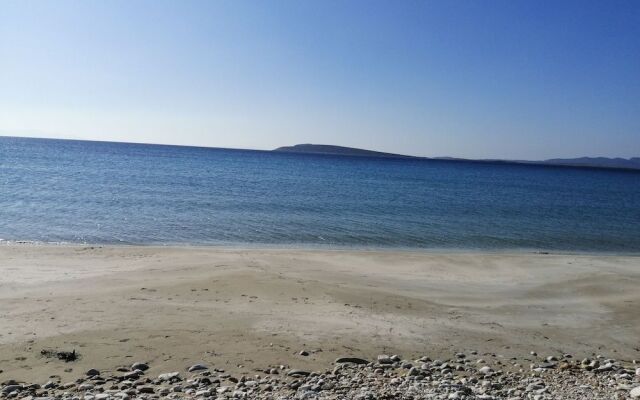 Paros King Luxury Apartments