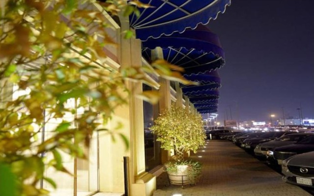 Golden New Continental Hotel