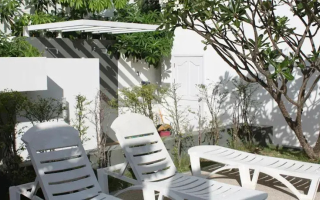 Diamond Jomtien Hotel