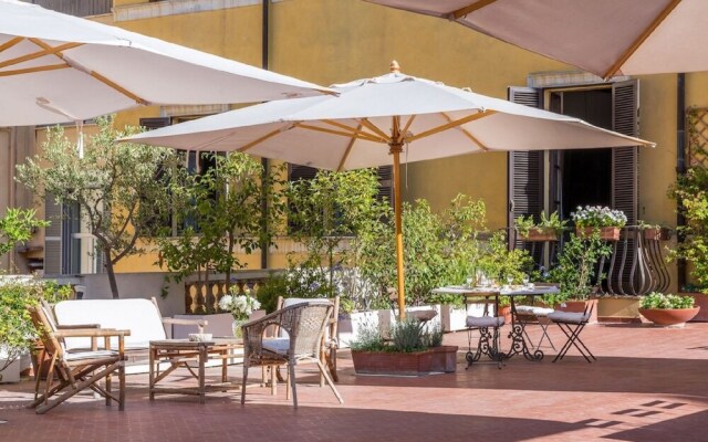 Pantheon Luxury Palace With Terrace