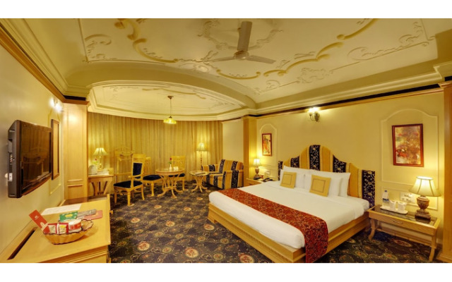 Hotel Babylon International