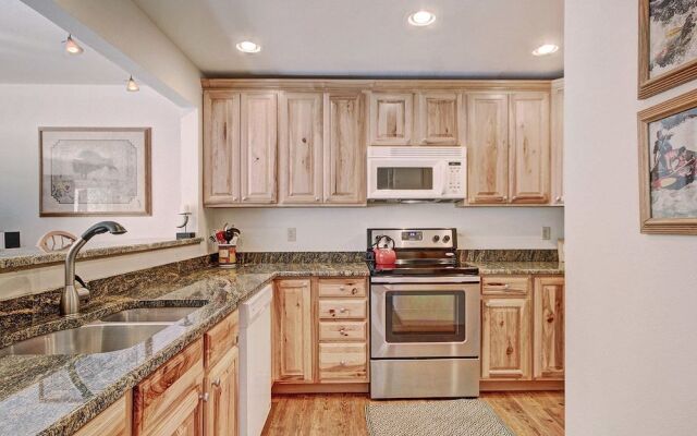 Ffd7 Frostfire 2 Bedroom Condo by RedAwning