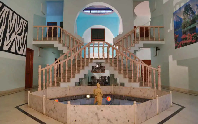 Oriental Palace Resort