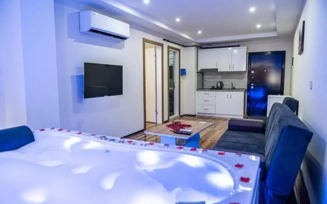 Ayya Sui̇t Hotel