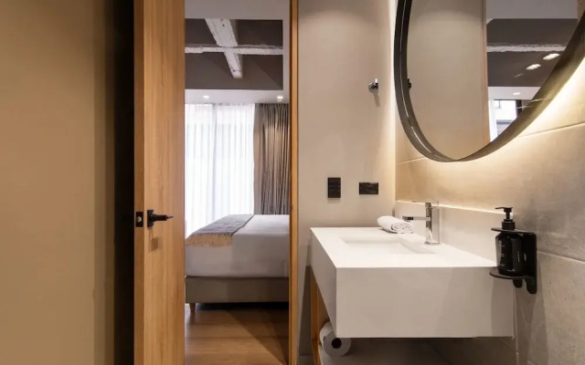 w Dazzling 2BR With Fantastic Deco in Unicentro