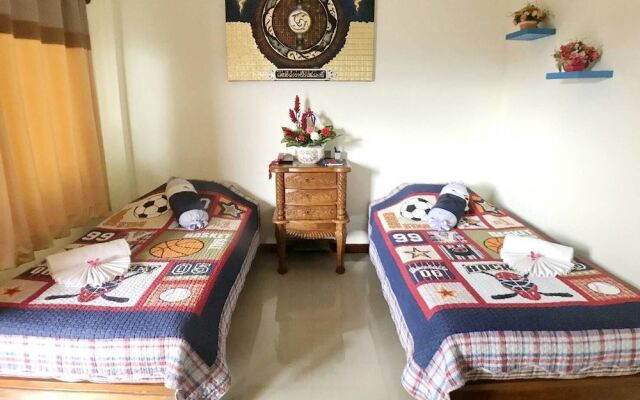 Montharntham Resort Ruknailuang