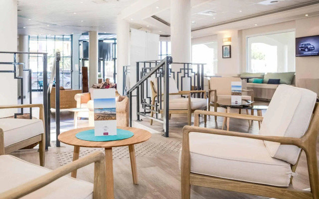 Mercure Thalasso and Spa Port Frejus
