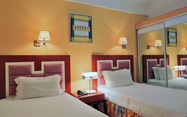 Hotel Ritz Roma Huambo