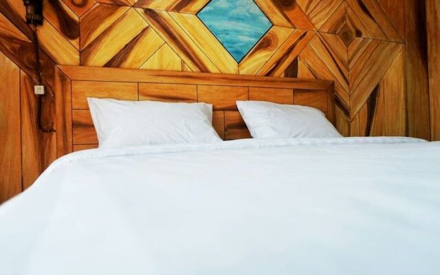 Ayodhya Garden Hostel Yogyakarta by HOM