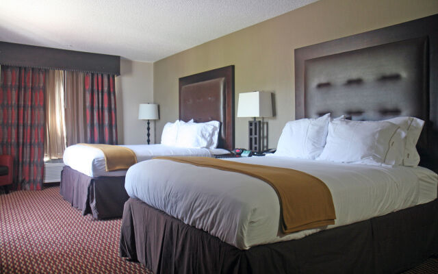 Holiday Inn Express Newington - Hartford, an IHG Hotel