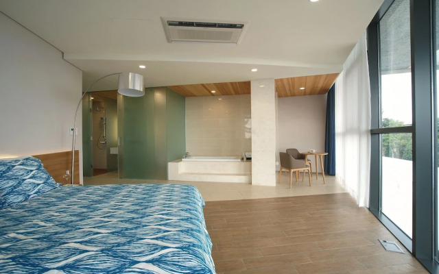 Jeju Bom Museum stay