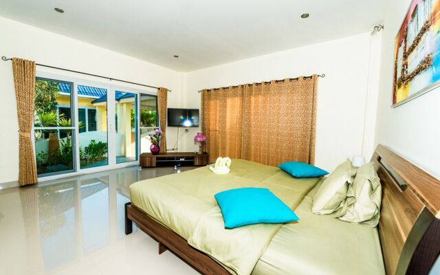 Platinum 3 bedrooms villa pool garden