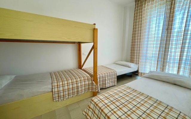 Homely Apartment With Shared Pool