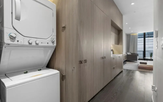 SLS Lux King Suite