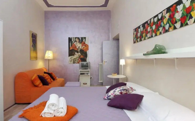 Il Tulipano Colosseo apartment Rome