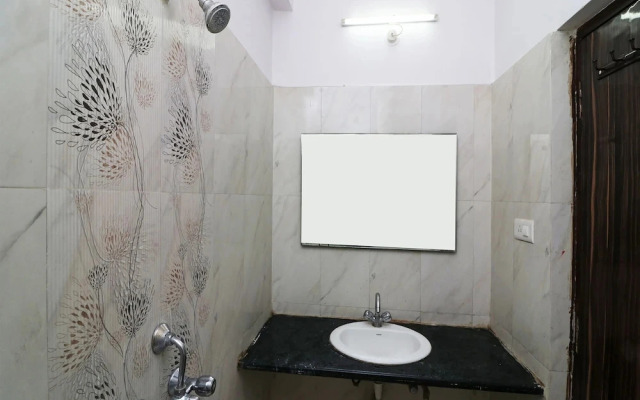 Hotel Shubh Sarthak by OYO Rooms