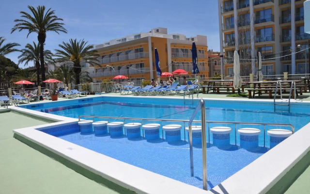 Gami Hotel Adults Only