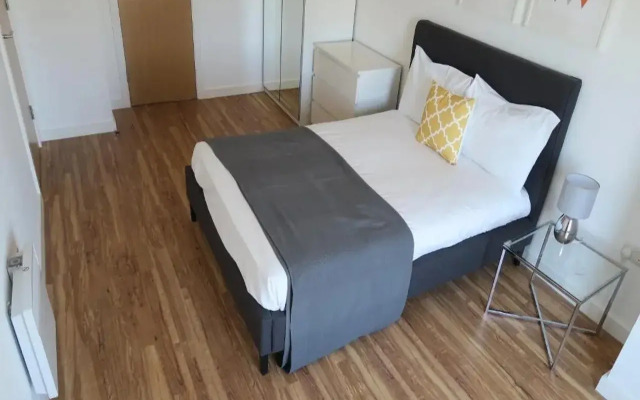 Quay Apartments @ Salford Quays