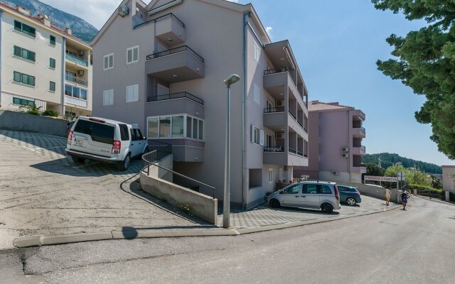 Apartment Neno