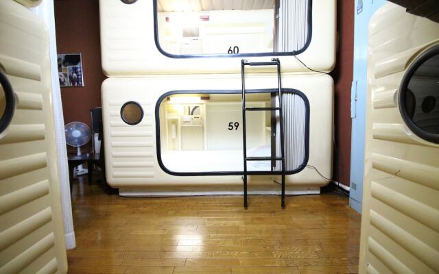 Capsule Hotel Shonan