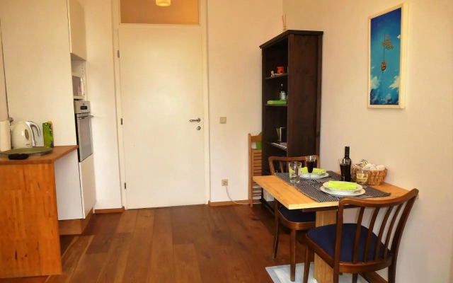 Lovely, central apartment with balcony
