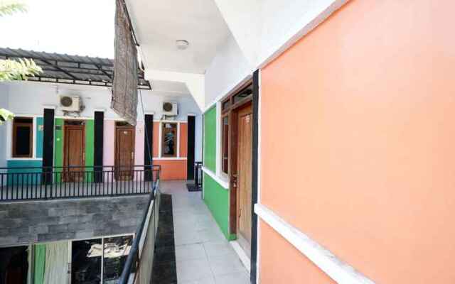 OYO 1791 Griya Boytown