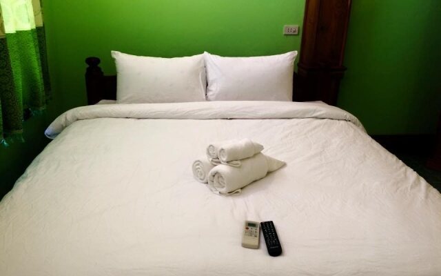 Surasack Hotel