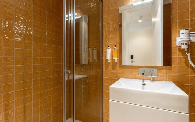 Feel Porto Cl Rigos Charm Flat 1 2