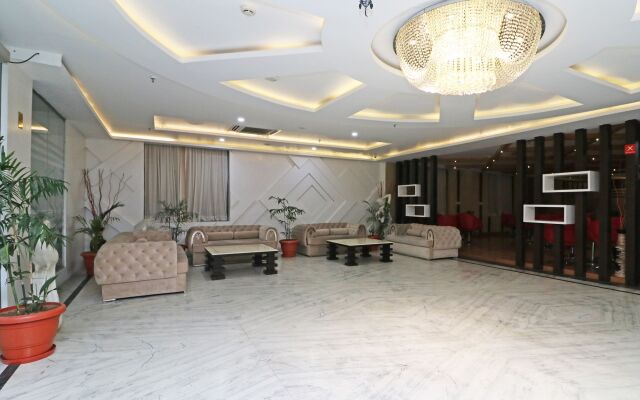 OYO 10431 Hotel Ishanika