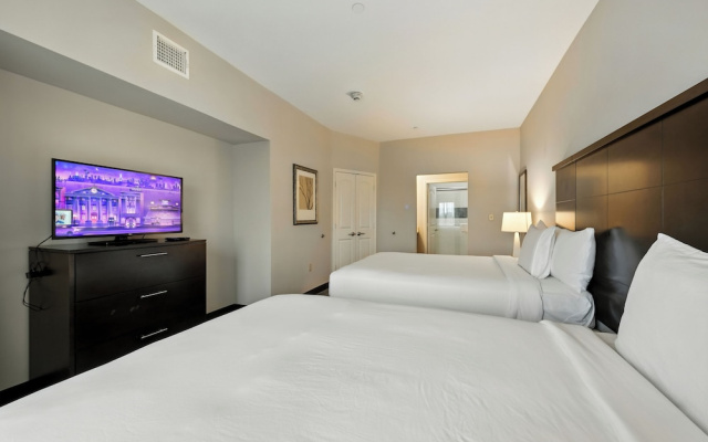 Relux at Westchase