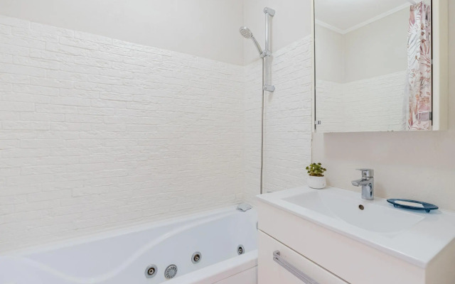 Апартаменты Петровские на улице 79 Г.Дивизии 6