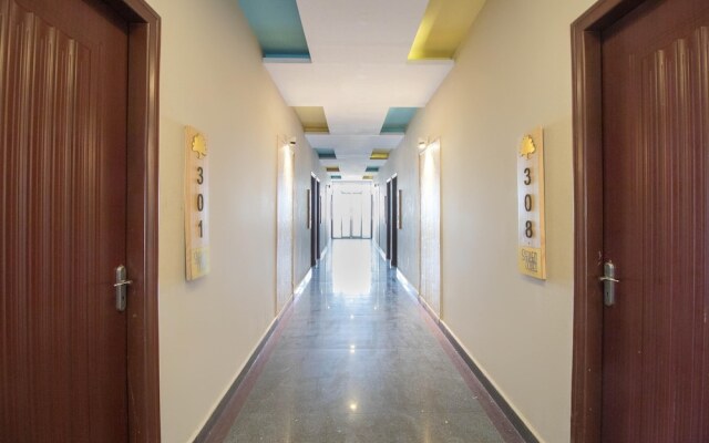 FabHotel Seven Olives