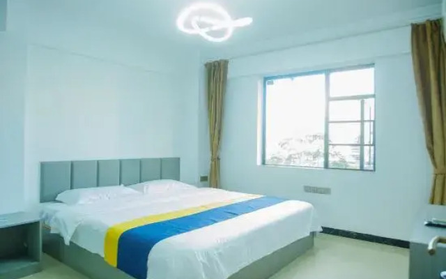 Midolai Hotel (Fangchenggang bus station store)
