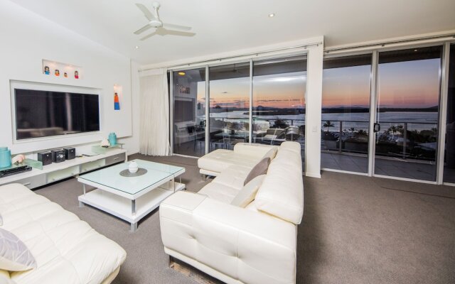 The Dunes Cotton Tree
