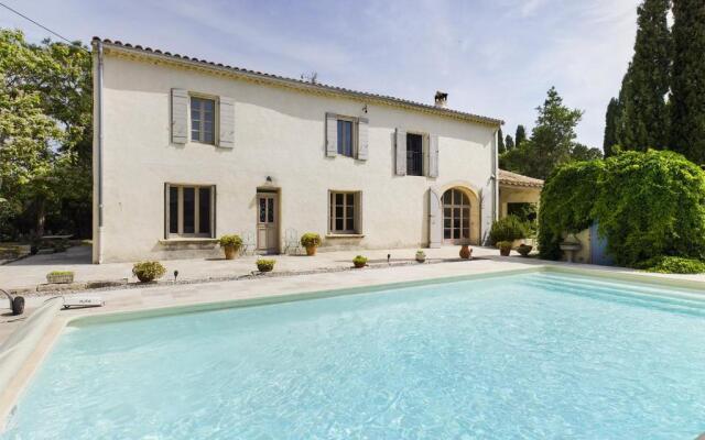 Maison Tarascon, 6 pièces, 8 personnes - FR-1-599-56