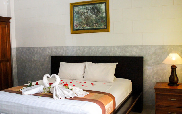 Putu Guest House 2