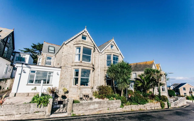 No4 St Ives