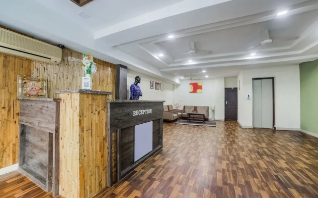 OYO 28783 Hotel Vaishali