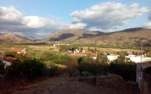 Nektarios Village House