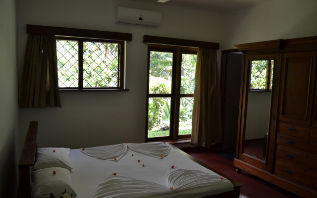 Clove Garden Hotel