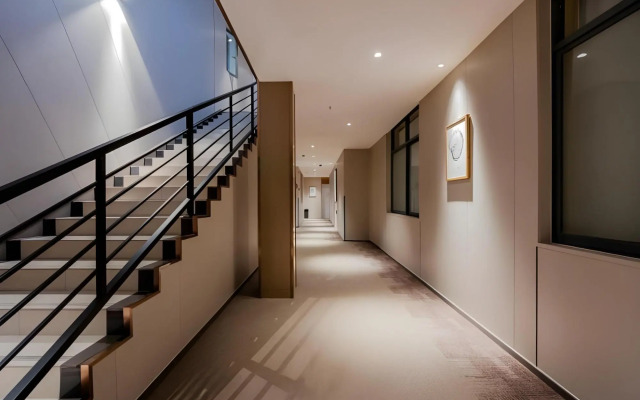 Homeinn · neo (Shanghai Pudong Airport)