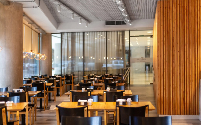 Dazzler by Wyndham Buenos Aires Polo