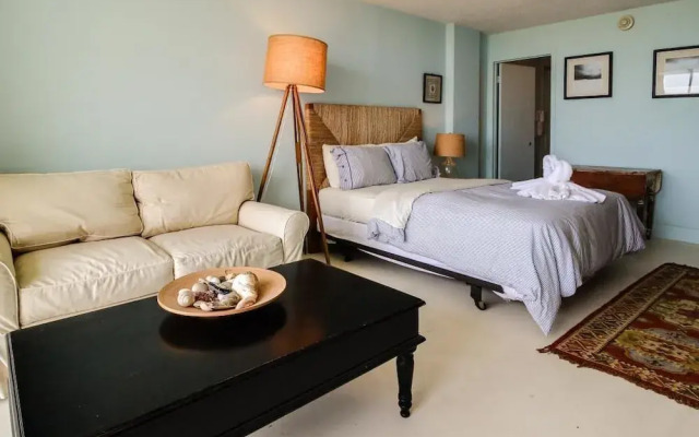 Cozy Islander East