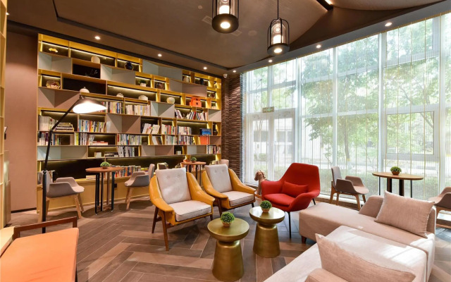 Atour Hotel Headquarter Base Beijing